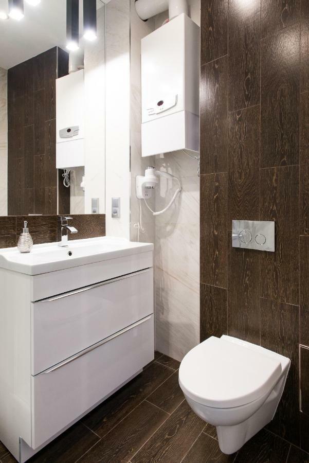 Leo Old Town Apartment *