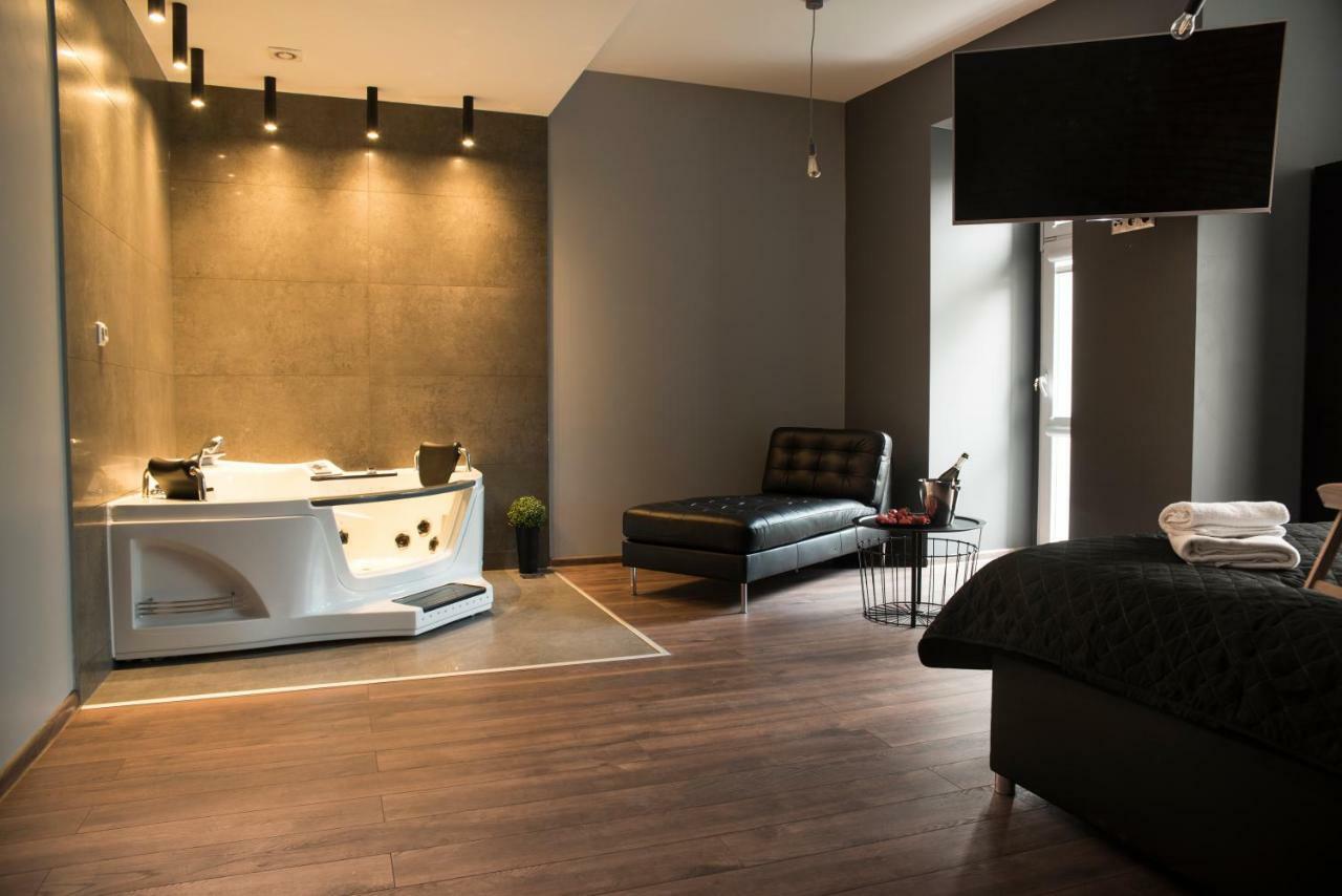 Apartment Leo Old Town *